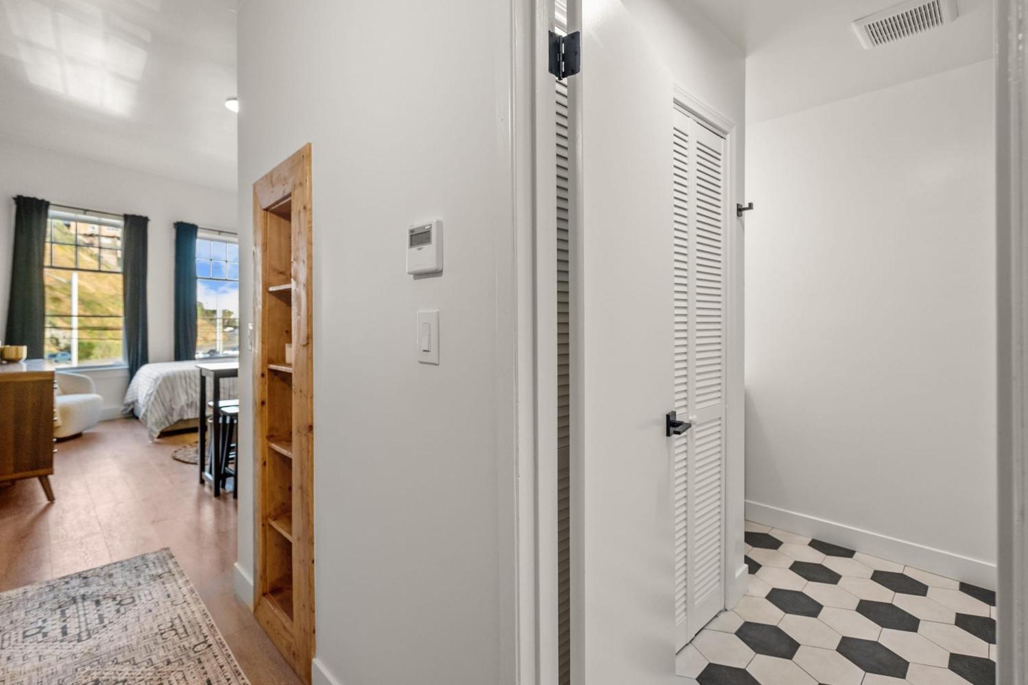 Culver Lofts B By Avantstay Steps To The Restaurants Modern *